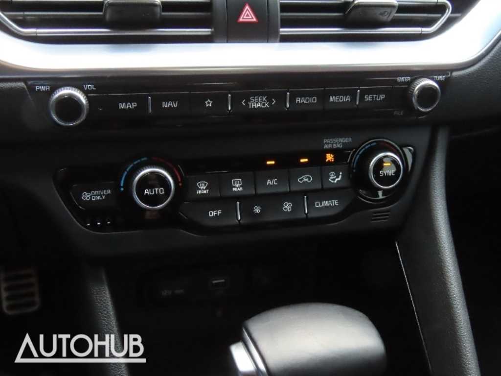 Kia Niro — photo 09