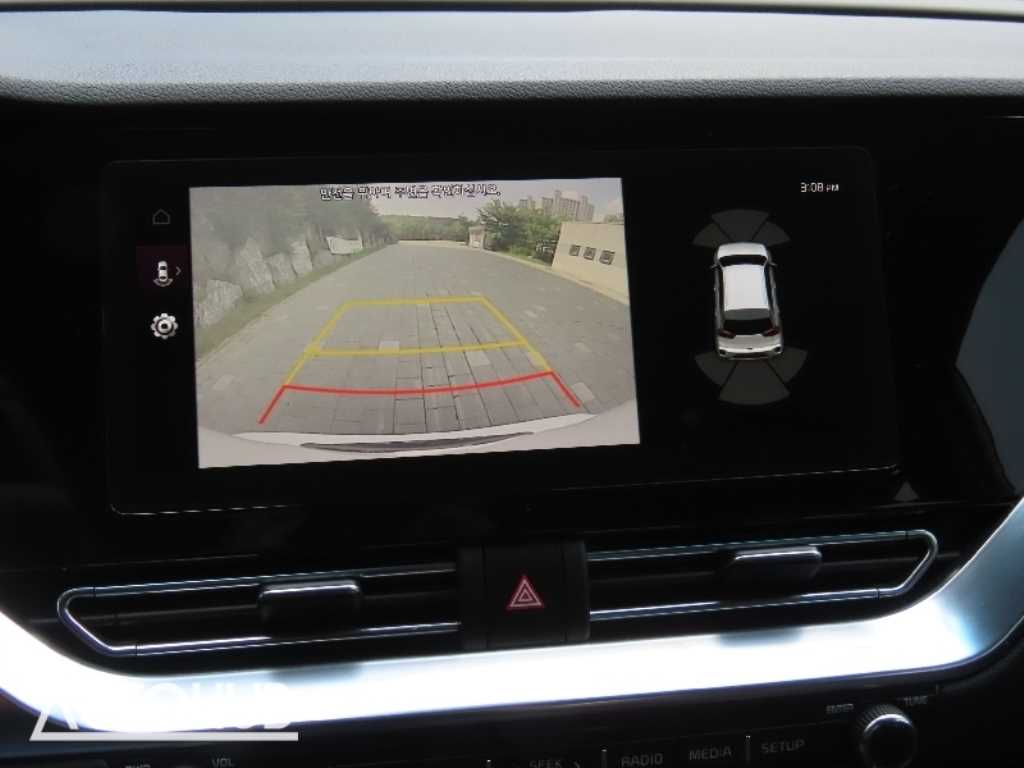 Kia Niro — photo 11