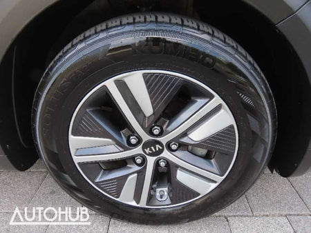 Kia Niro — photo 18
