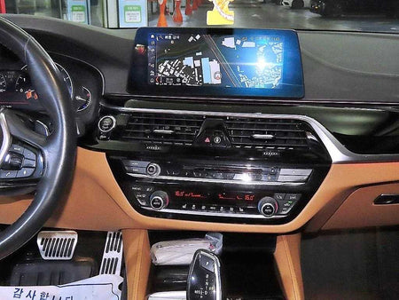 BMW 5-Series — photo 11
