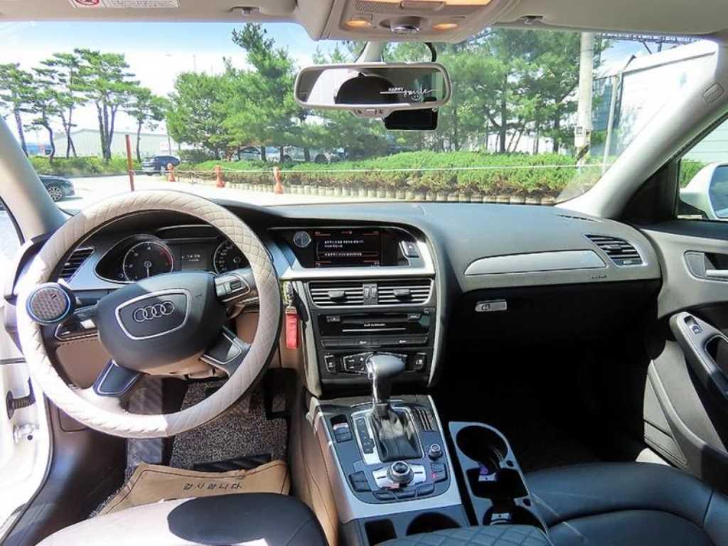 Audi A4 — photo 07