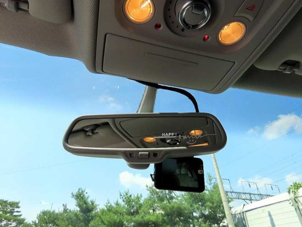Audi A4 — photo 12
