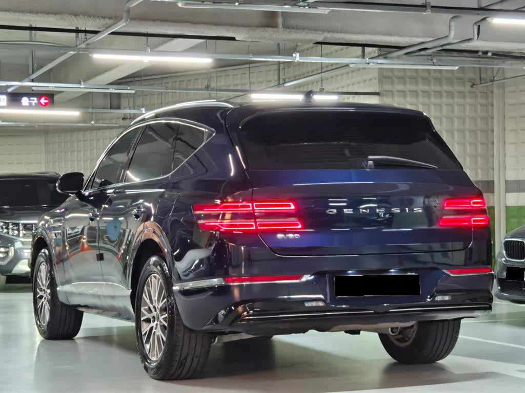 Genesis GV80 — photo 03