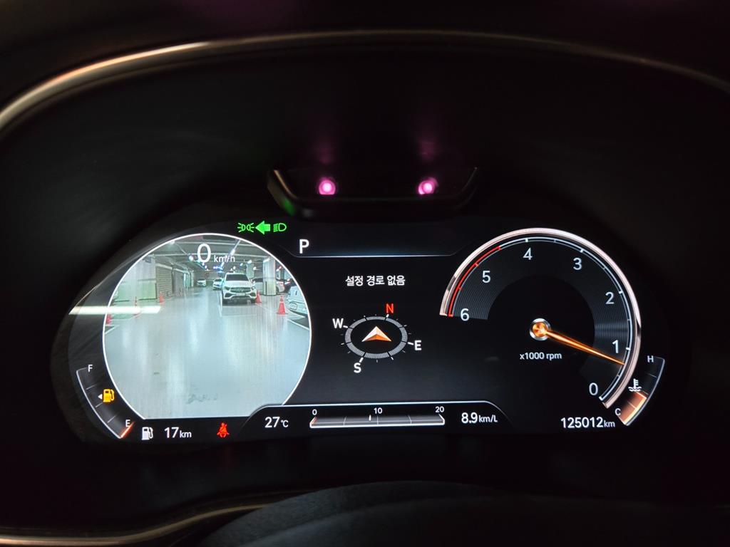 Genesis GV80 — photo 09