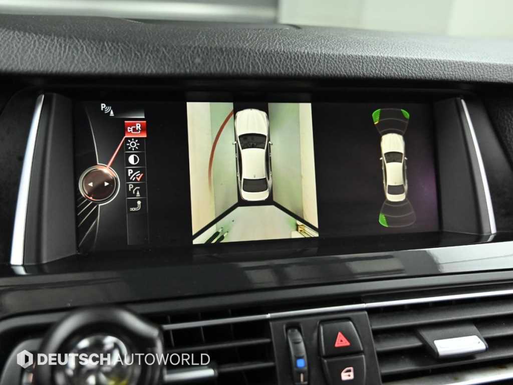 BMW 5-Series — photo 17