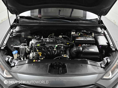 Hyundai Avante — photo 06