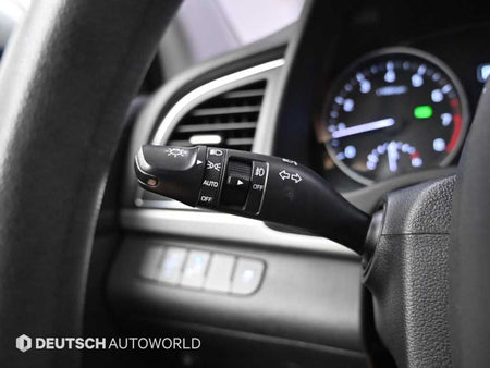 Hyundai Avante — photo 11
