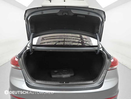 Hyundai Avante — photo 14