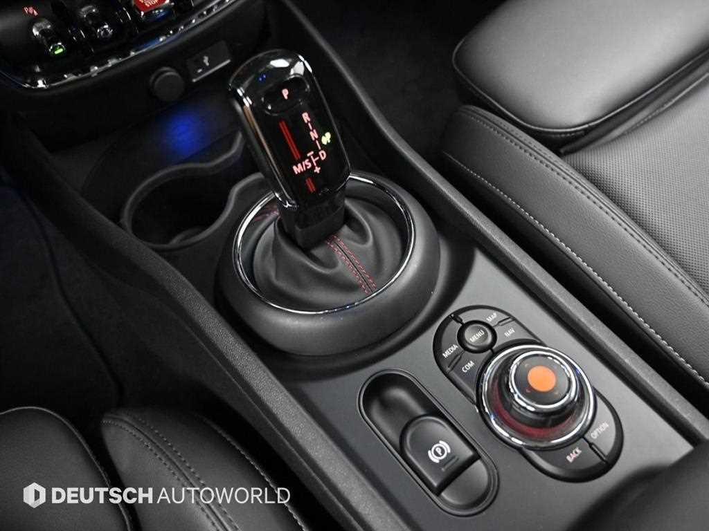 Mini Clubman — photo 09
