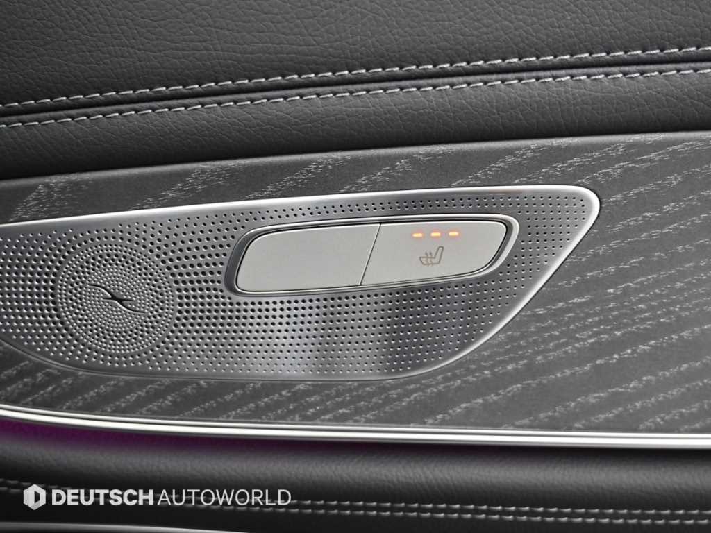 Mercedes-Benz AMG GT — photo 16