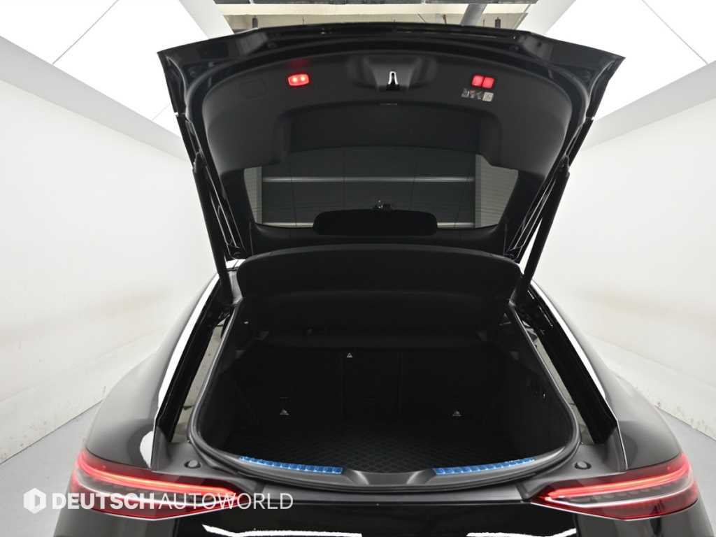 Mercedes-Benz AMG GT — photo 19