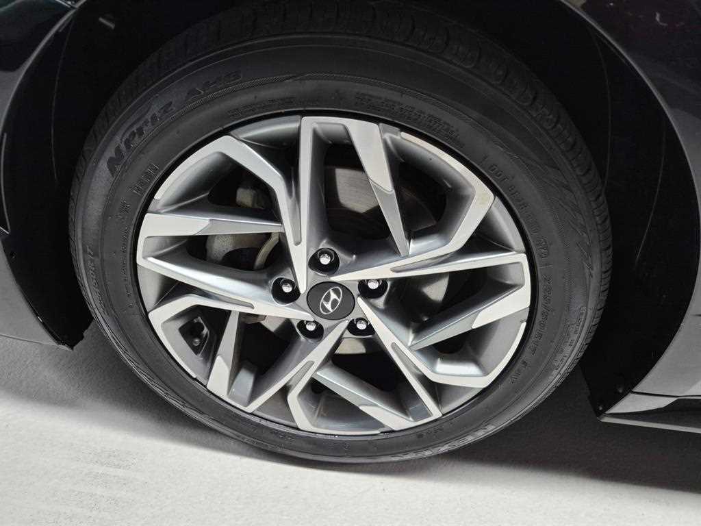 Hyundai Sonata — photo 17
