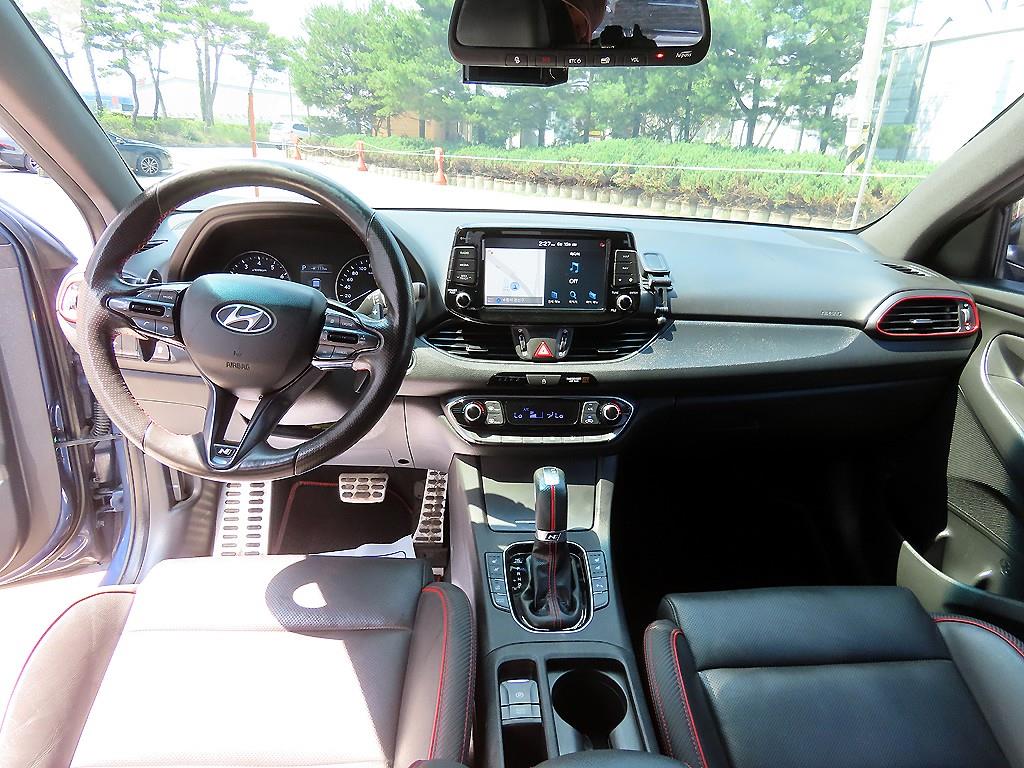 Hyundai i30 — photo 07