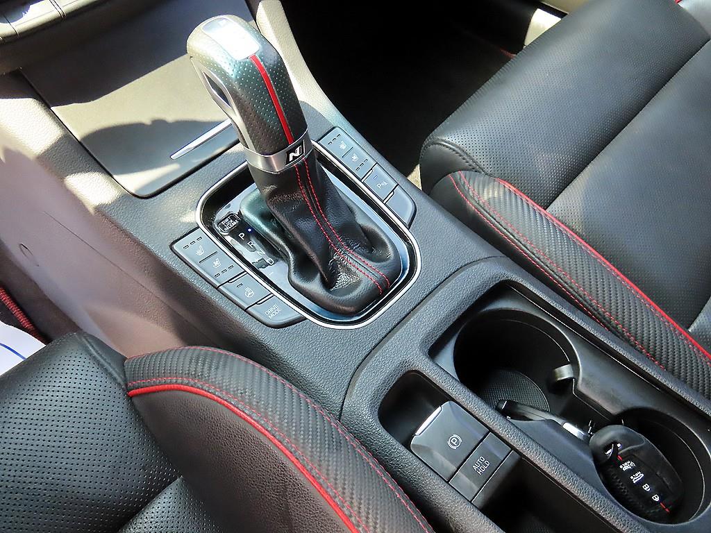 Hyundai i30 — photo 10