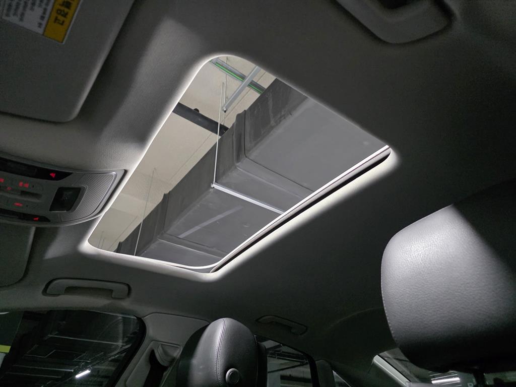 Audi A6 — photo 13