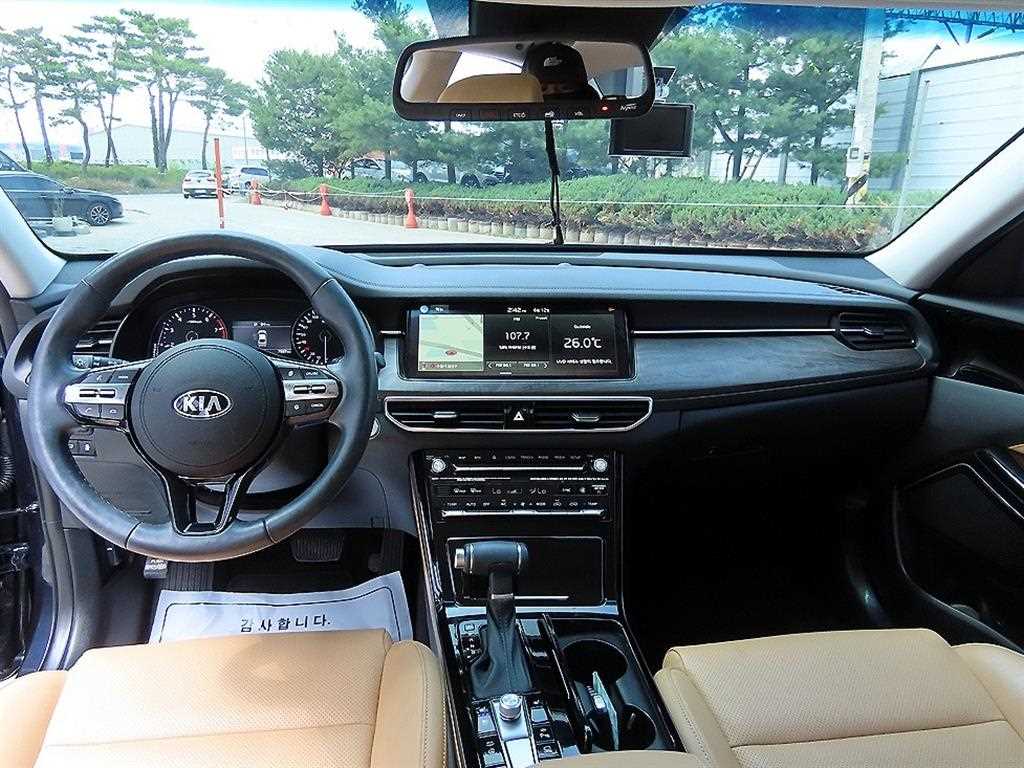 Kia K7 — photo 07
