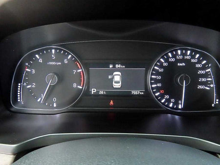 Kia K7 — photo 09