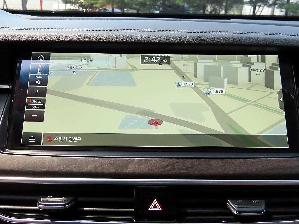 Kia K7 — photo 15