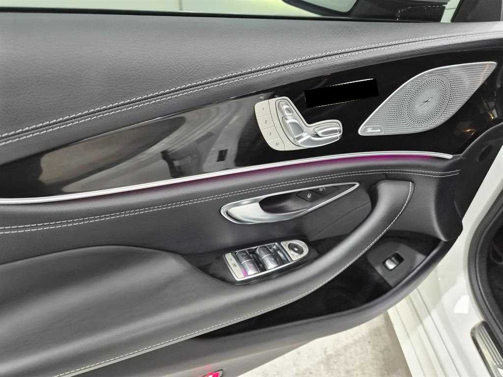 Mercedes-Benz AMG GT — photo 12