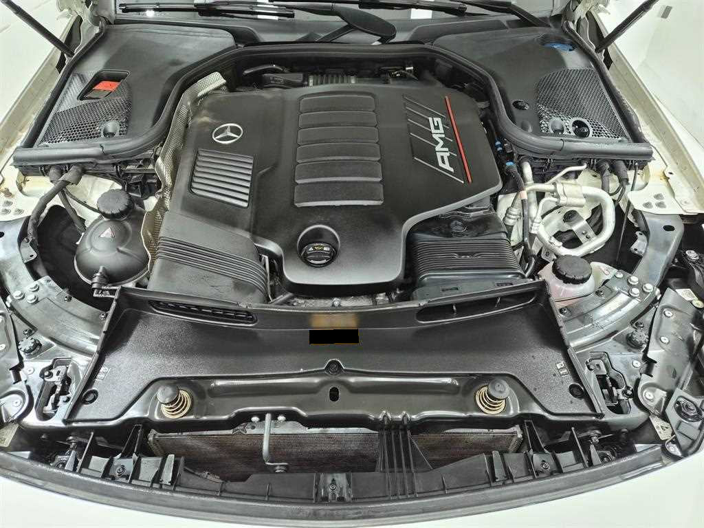 Mercedes-Benz AMG GT — photo 19