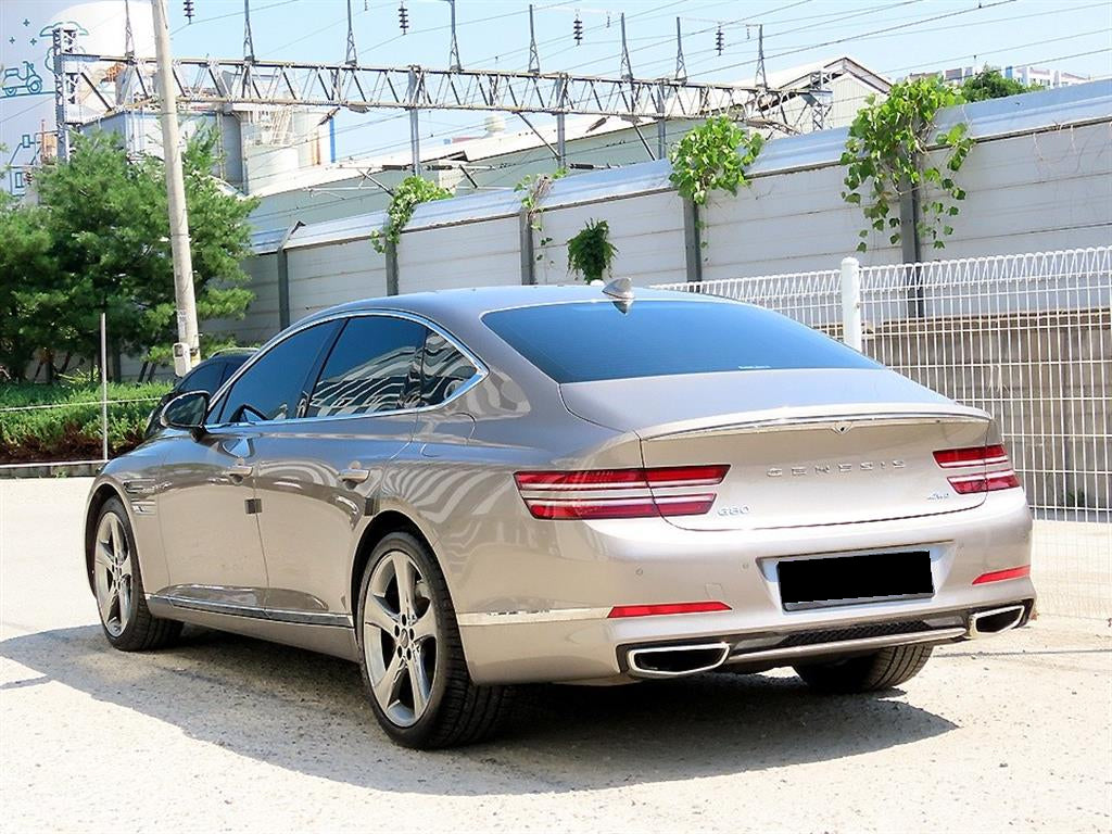 Genesis G80 — photo 03