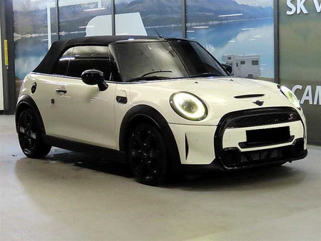 Mini Cooper Convertible — photo 01