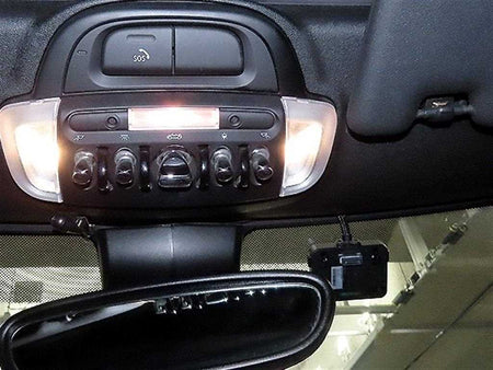 Mini Cooper Convertible — photo 17