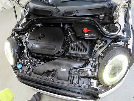 Mini Cooper Convertible — photo 19