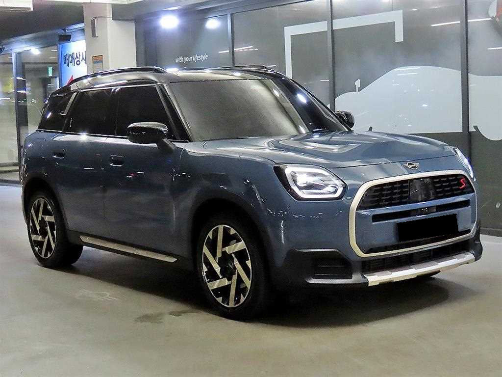 Mini Countryman — photo 01
