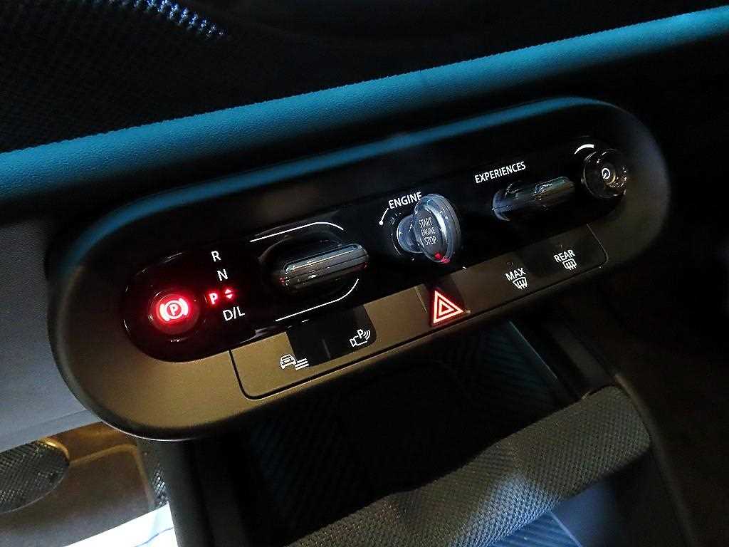 Mini Countryman — photo 12