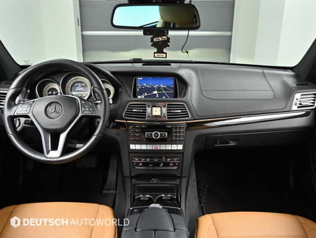 Mercedes-Benz E-Class — photo 07