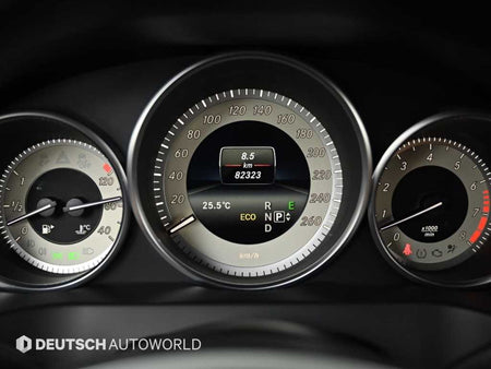 Mercedes-Benz E-Class — photo 08