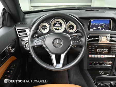 Mercedes-Benz E-Class — photo 13