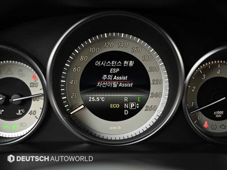 Mercedes-Benz E-Class — photo 17