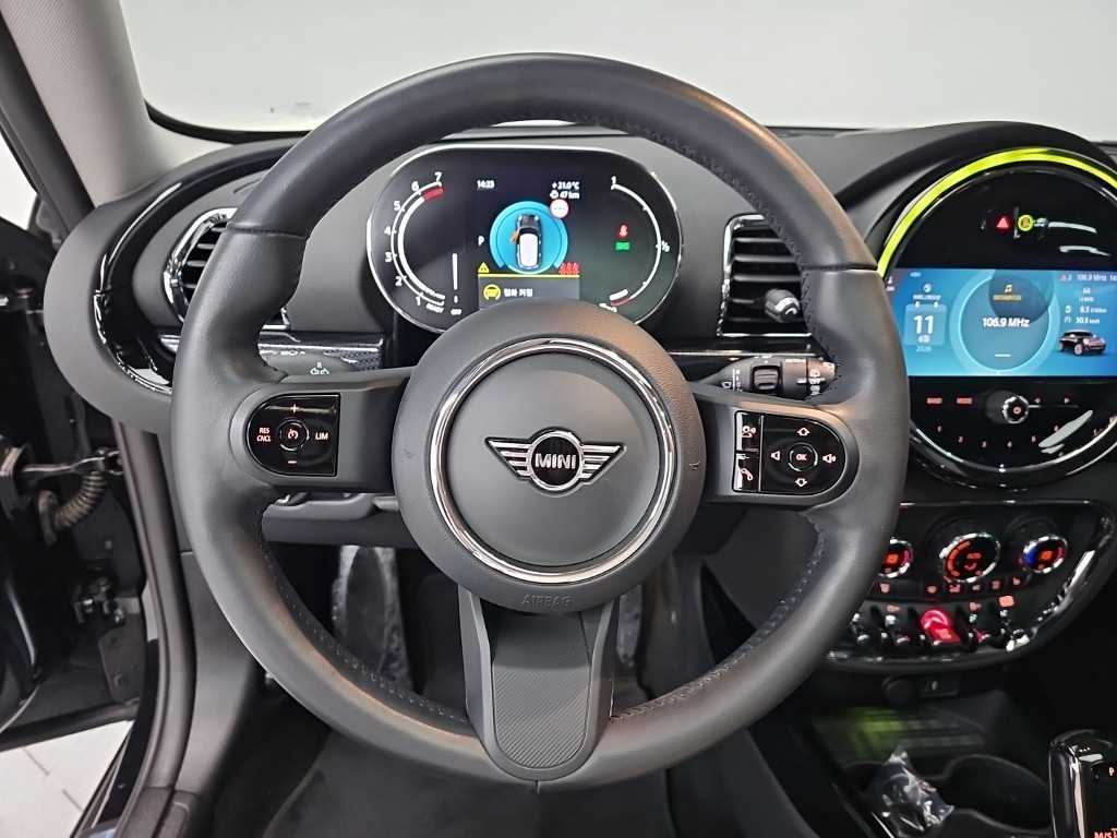 Mini Clubman — photo 09