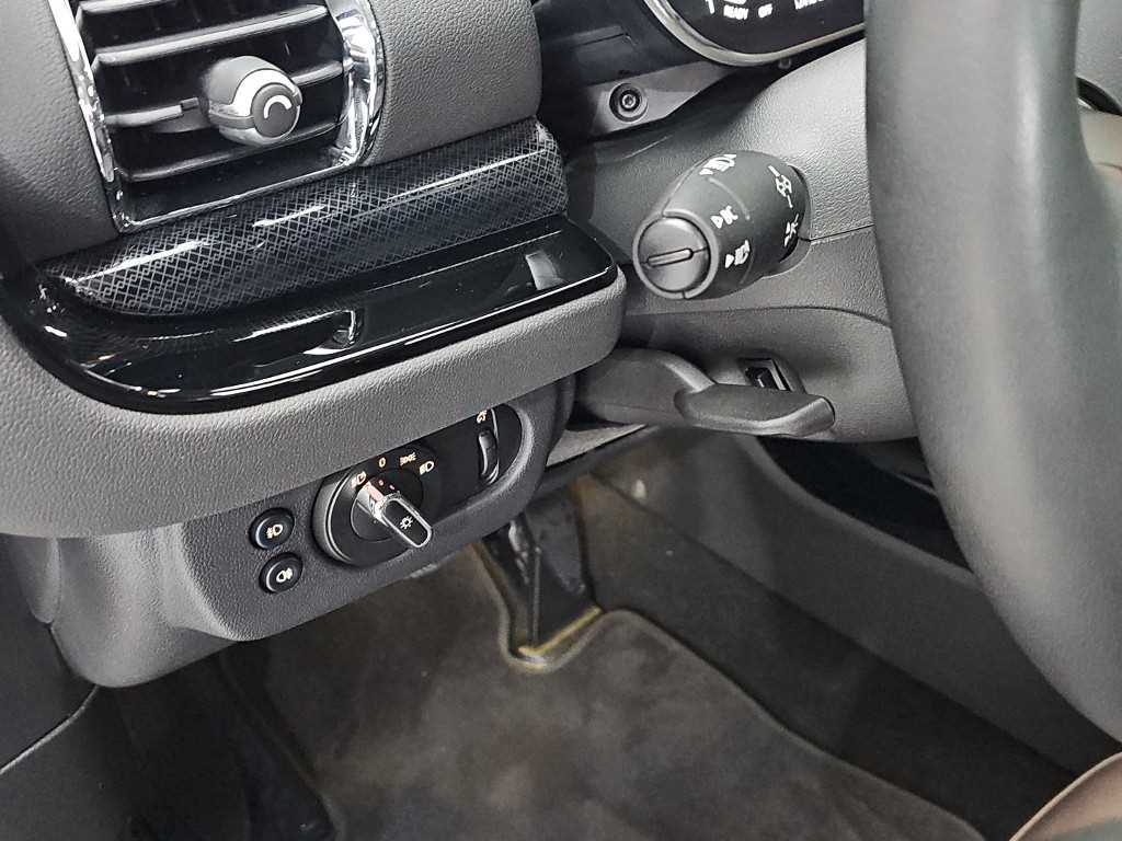 Mini Clubman — photo 17