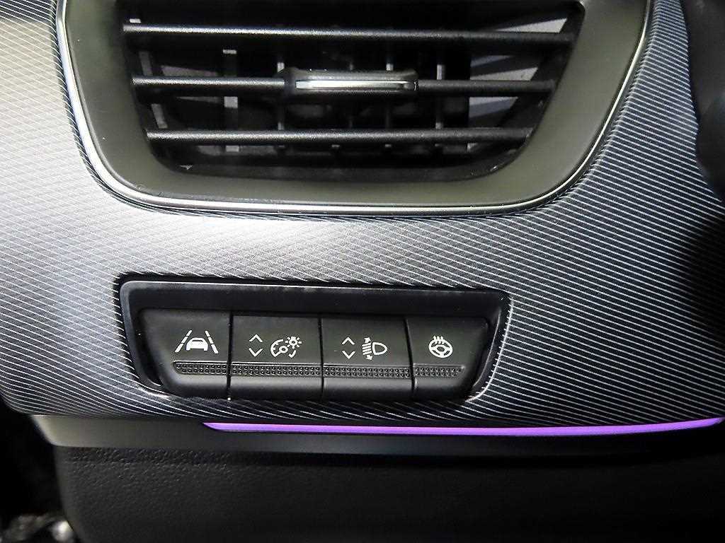 RENAULT XM3 — photo 14