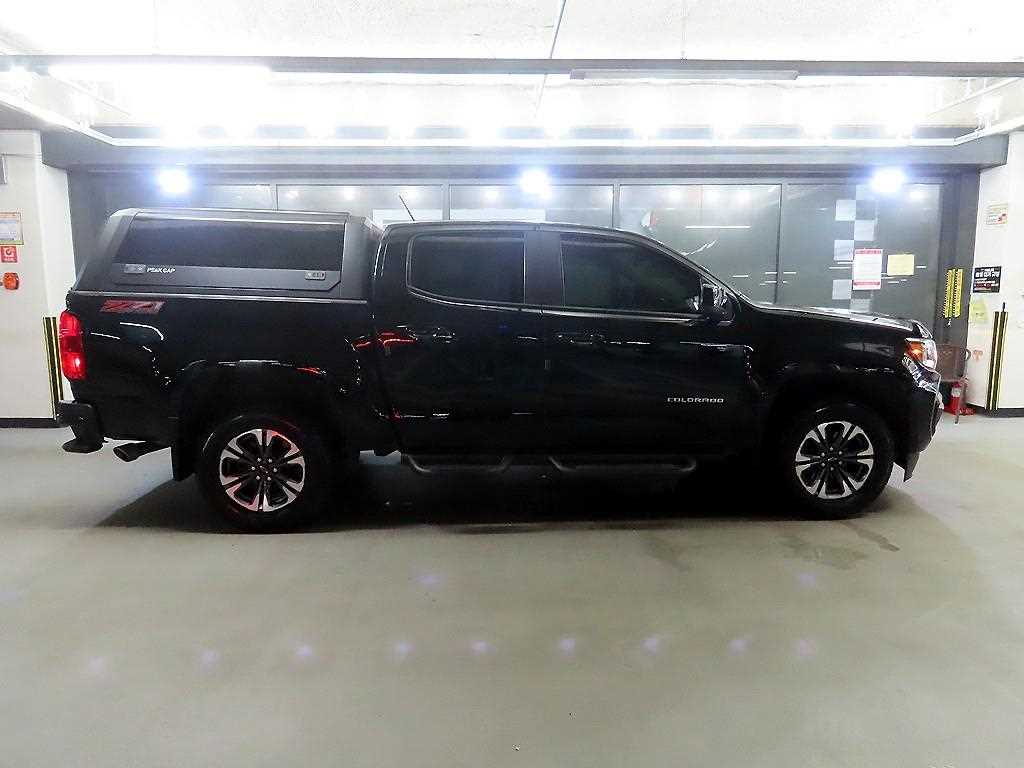 CHEVROLET Colorado — photo 03