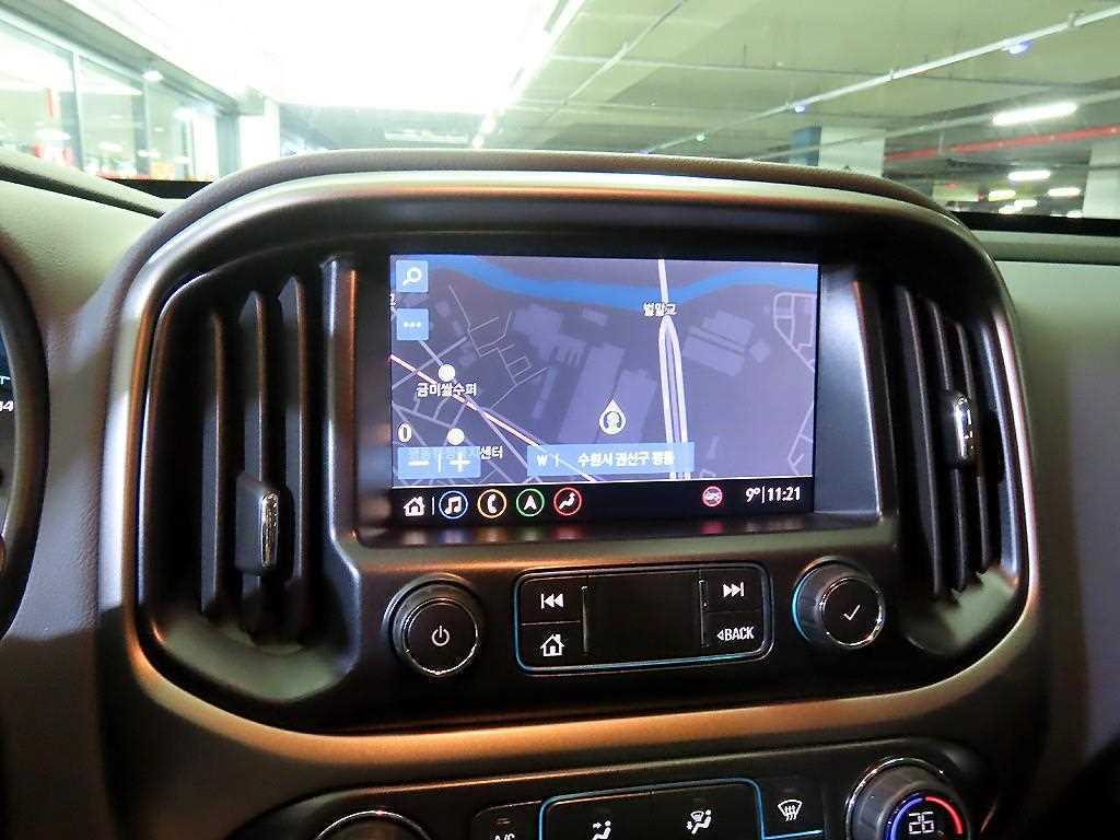 CHEVROLET Colorado — photo 13