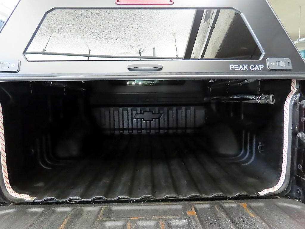 CHEVROLET Colorado — photo 18