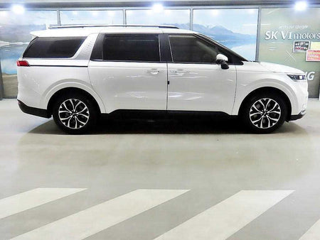 Kia Carnival — photo 03