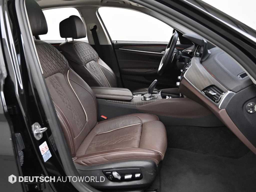 BMW 5-Series — photo 10