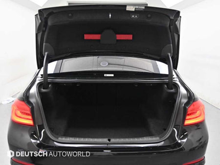 BMW 5-Series — photo 19