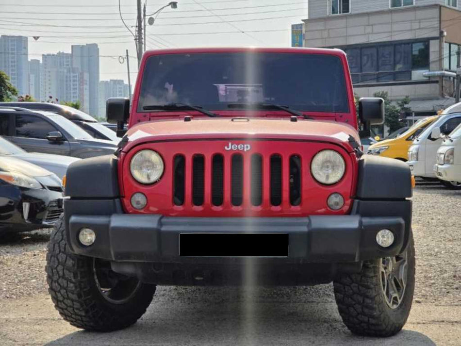 Jeep Wrangler — photo 01