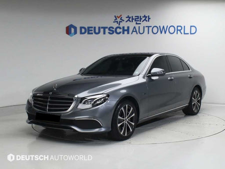 Mercedes-Benz E-Class — photo 01