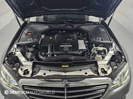Mercedes-Benz E-Class — photo 06