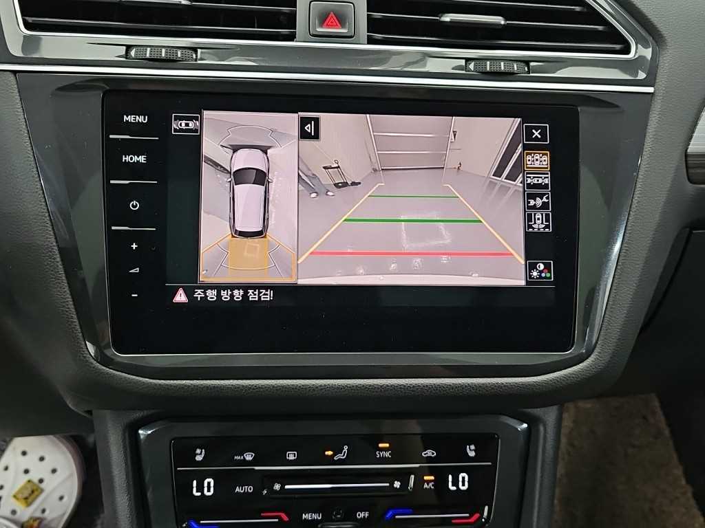 Volkswagen Tiguan — photo 16