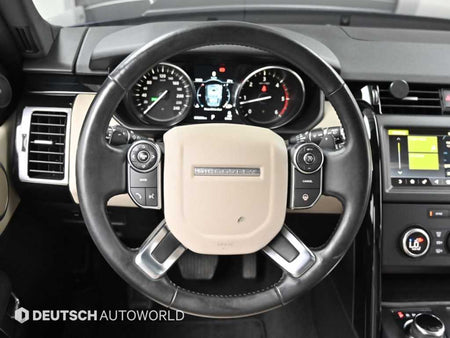 Land Rover Discovery — photo 13