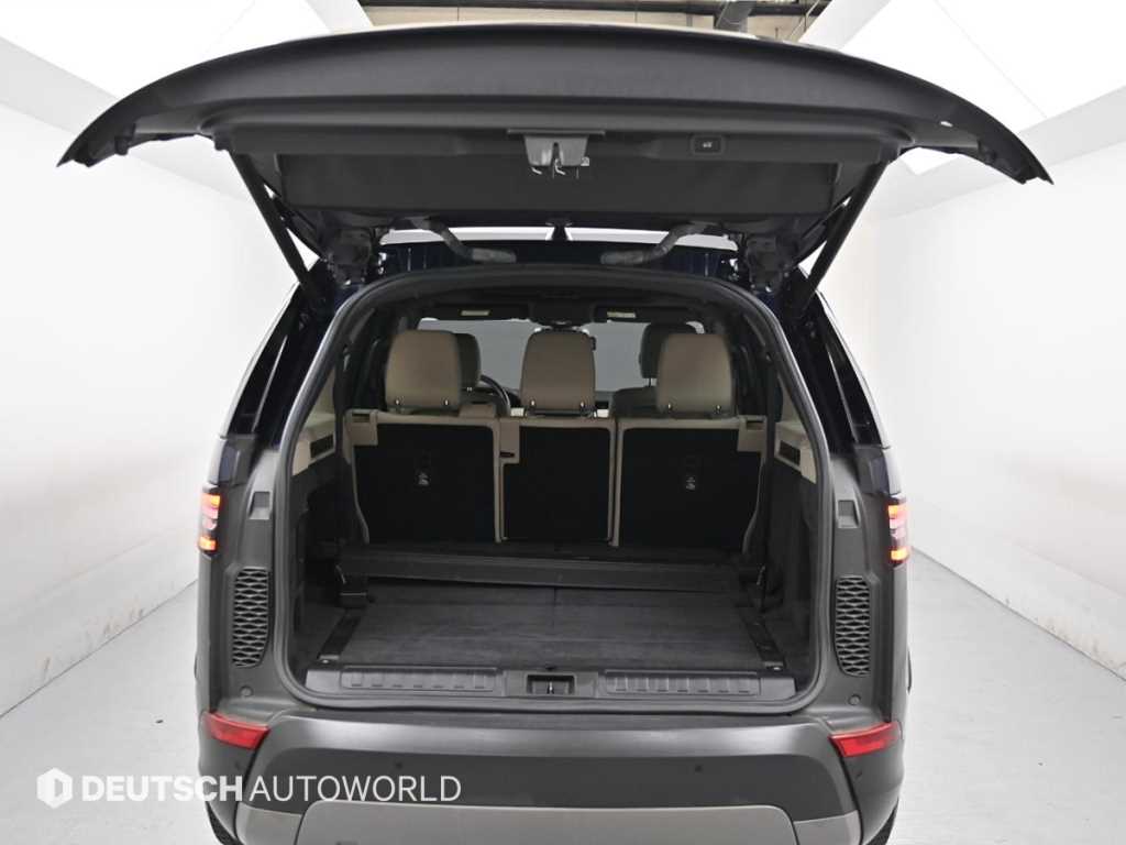 Land Rover Discovery — photo 19