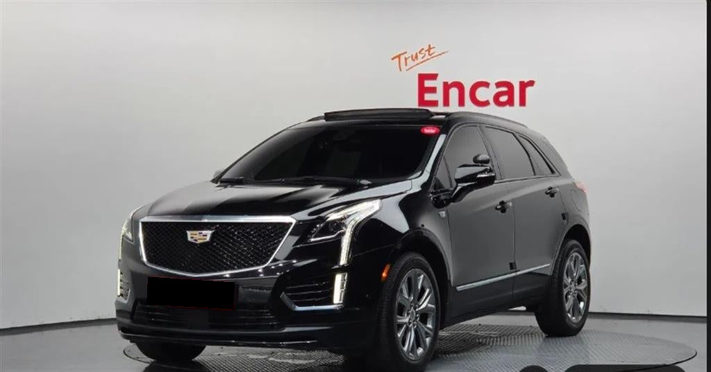 Cadillac XT5 — photo 01